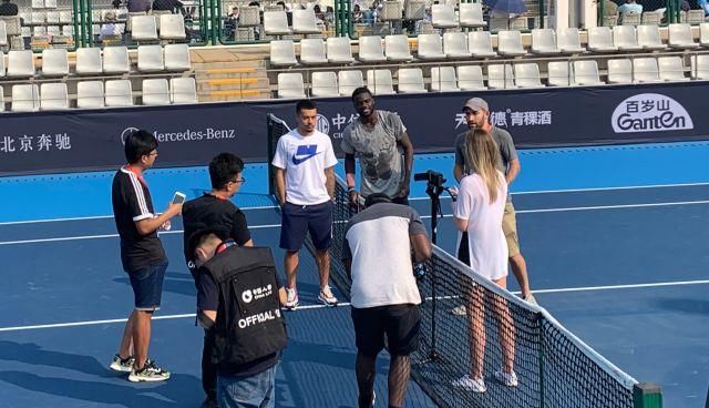 两名球员的 两名球员的