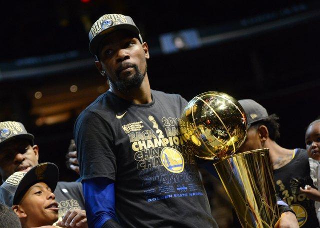 詹姆斯的商 詹姆斯的商