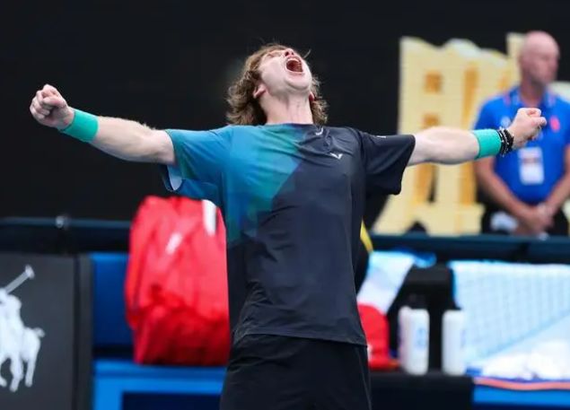 到队伍的整 到队伍的整