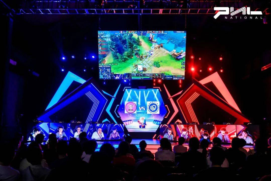 西南赛区操作榜！火箭8换1迎杜兰特，灰熊1换7甩贝恩，马刺锁福克斯