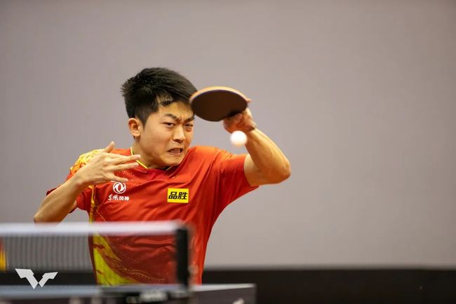 中超第2輪上海申花2-0上海海港 巴索戈進球楊旭破球荒.