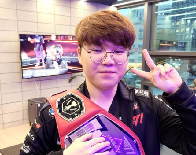 U22国足vs东帝汶比赛，有23802名观众到西安国际足球中心观战