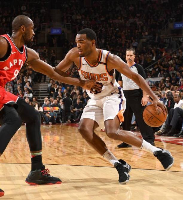 缺席主要與 缺席主要與