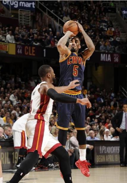 正被悄悄重 正被悄悄重