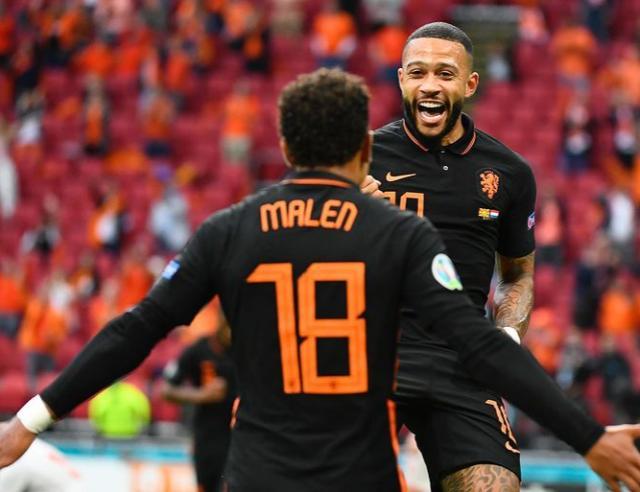 百家乐退隐型玩家，慢慢消失（隐退型百家乐玩家日渐消失）